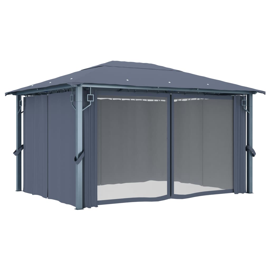 Paviljong med gardiner aluminium