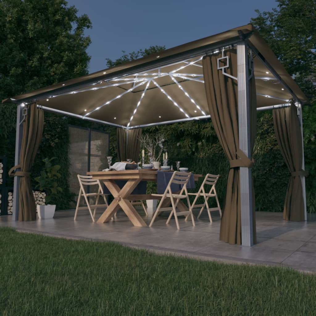 Paviljong Med Gardin & Ljusslinga LED
