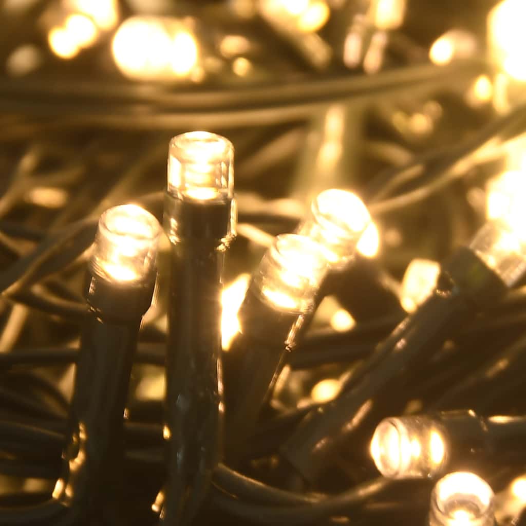 Plastgran 150 LEDs och kulor och snö
